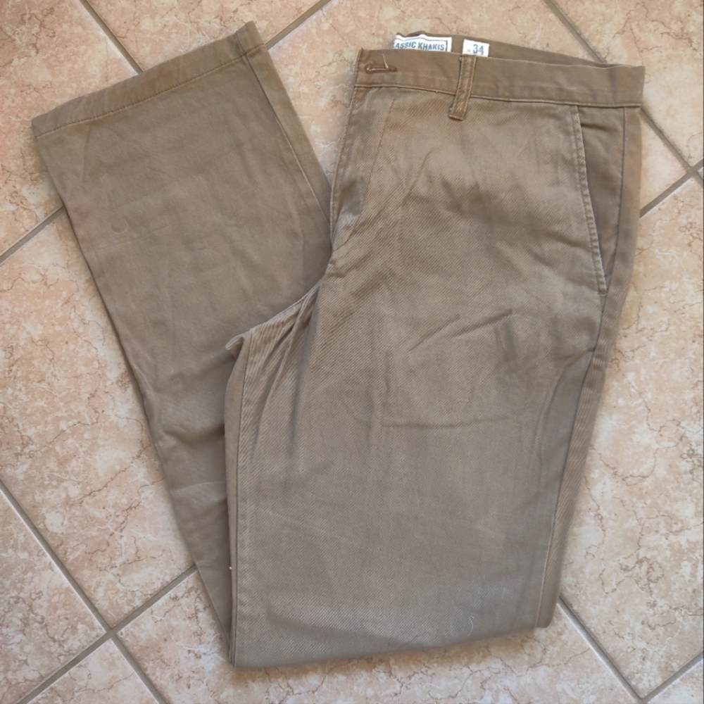 Khakis
